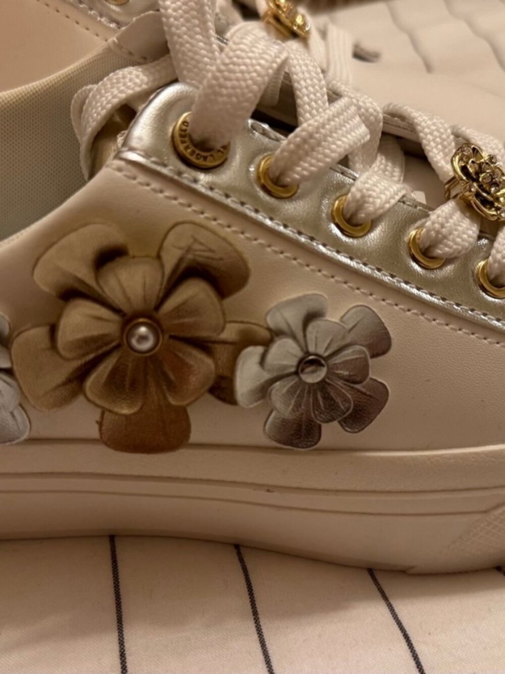 Karl Lagerfeld Gael 2 Floral Platform Sneakers 7.5